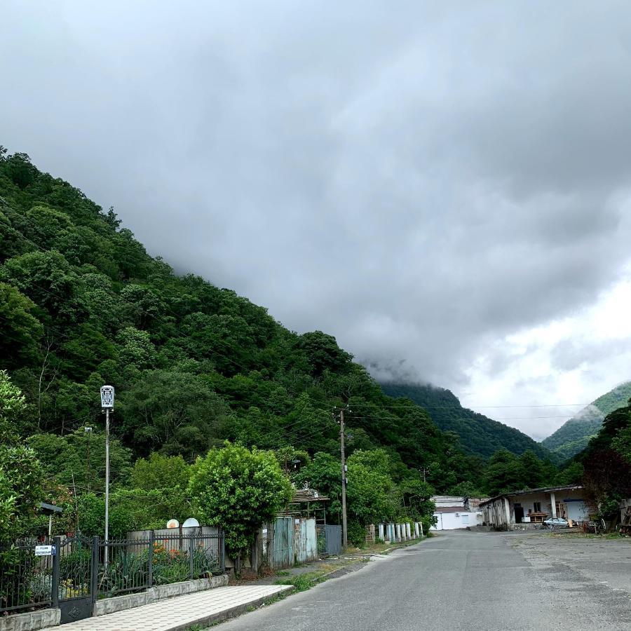 Guest House Ahan Gagra Exterior foto
